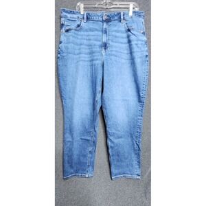American Eagle Size 18 Womens Jean Light Blue Wash Mom Jeans Med Rise Stretch